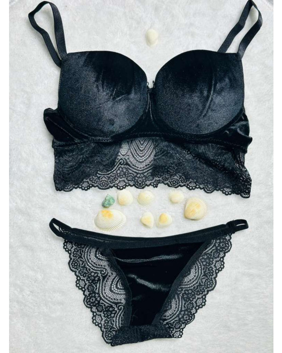 Siyah Dolgulu Balenli Çaprazlı Alttan Dantelli Kadife Sütyen Takım MV-ST11